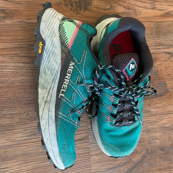 Merrell Vibram size 6 shoe - Picture 3 of 8